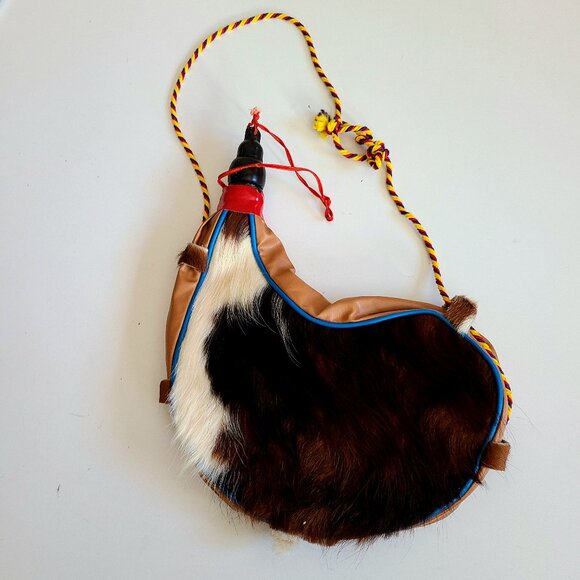 Decorative Bota bag with cow fur. - Picture 1 of 7